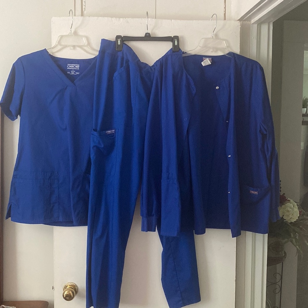 Scrub set Cherokee